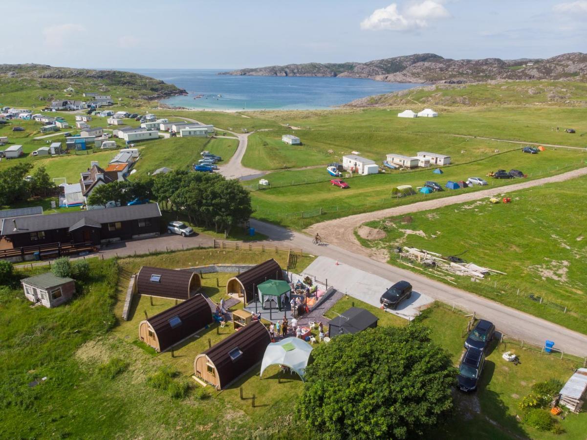 North Coast 500 Pods Hotel Achmelvich Bagian luar foto