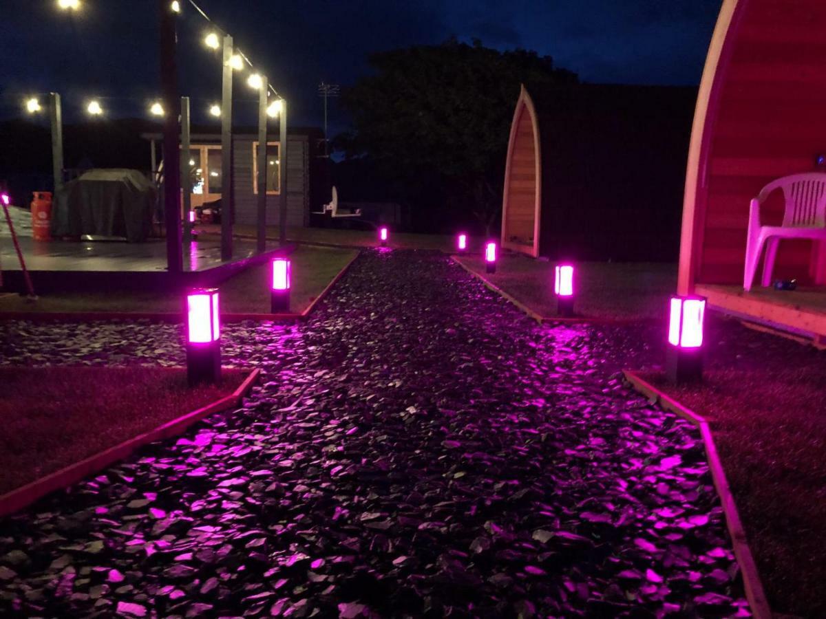 North Coast 500 Pods Hotel Achmelvich Bagian luar foto